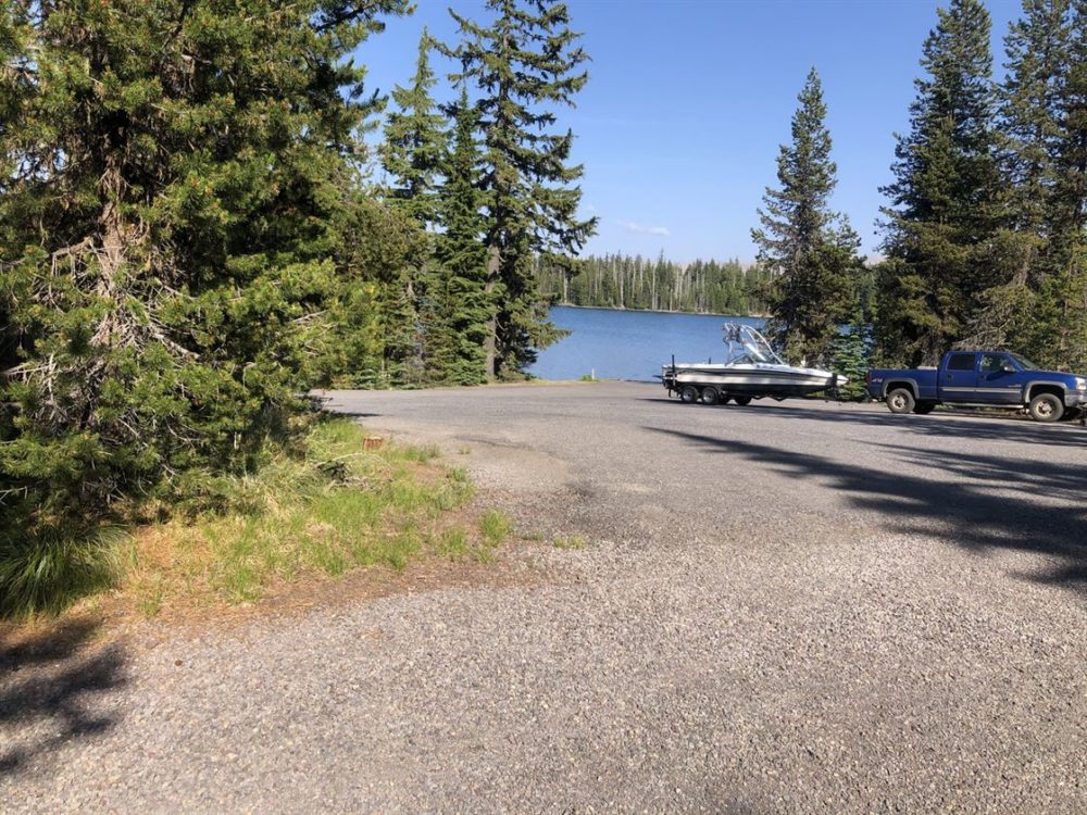 Big Lake Campground, Santiam Pass, Oregon - Hoodoo