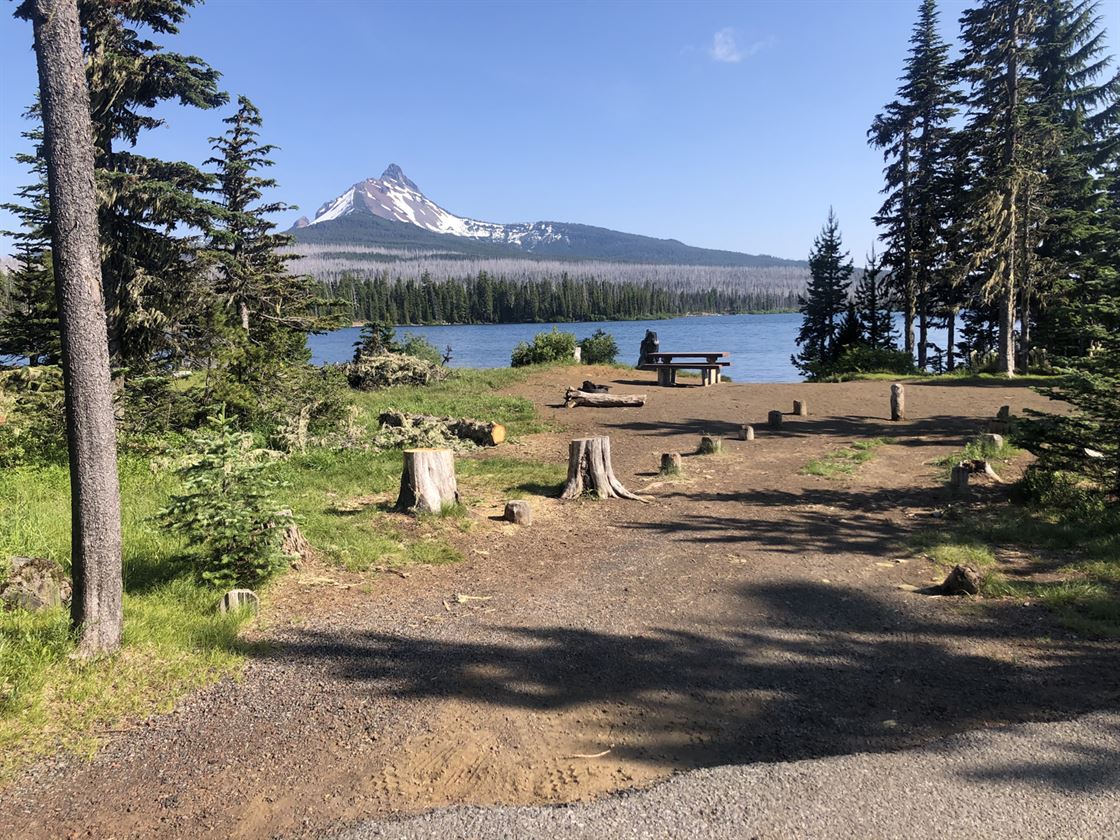 Big Lake Campground, Santiam Pass, Oregon - Hoodoo