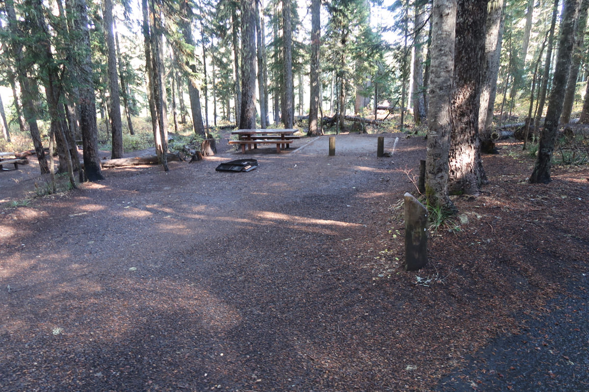 Takhlakh Lake Campground - Mount Adams, Washington, Gifford Pinchot