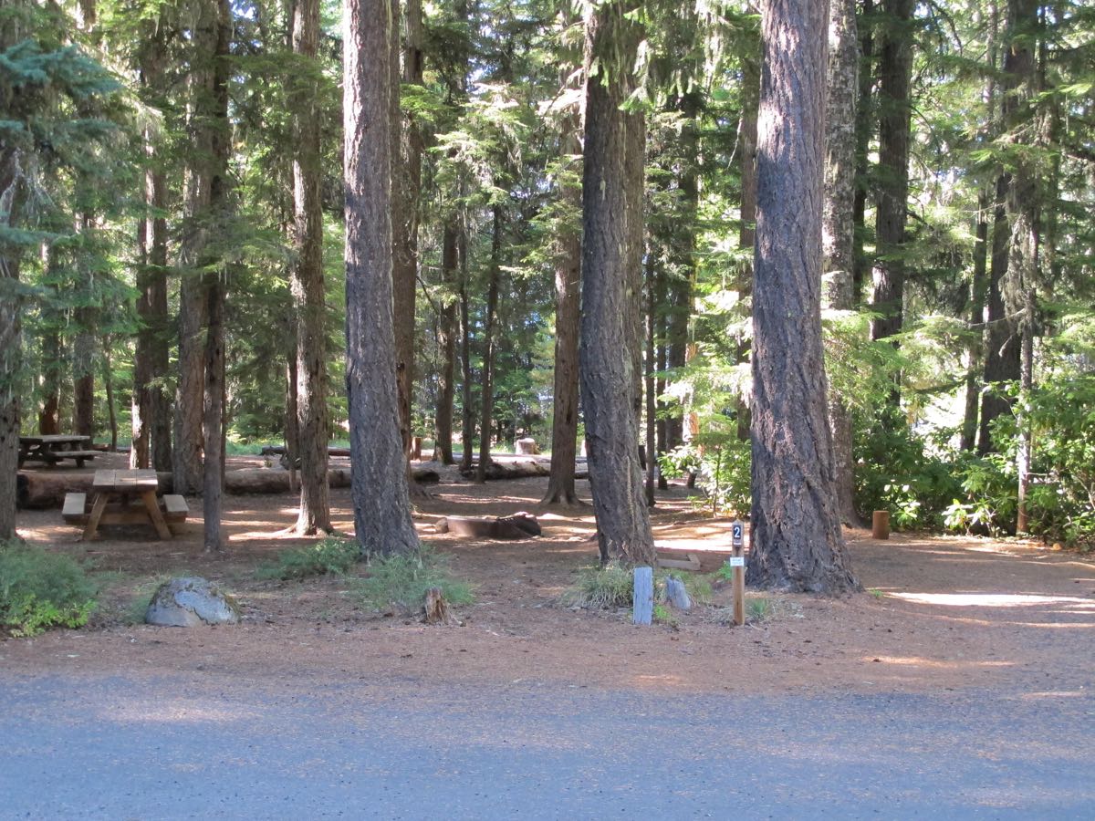 Escape to Oregon's Oak Fork Campground: Your Unforgettable Nature Retreat